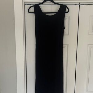 Elegant Black Sleeveless Dress